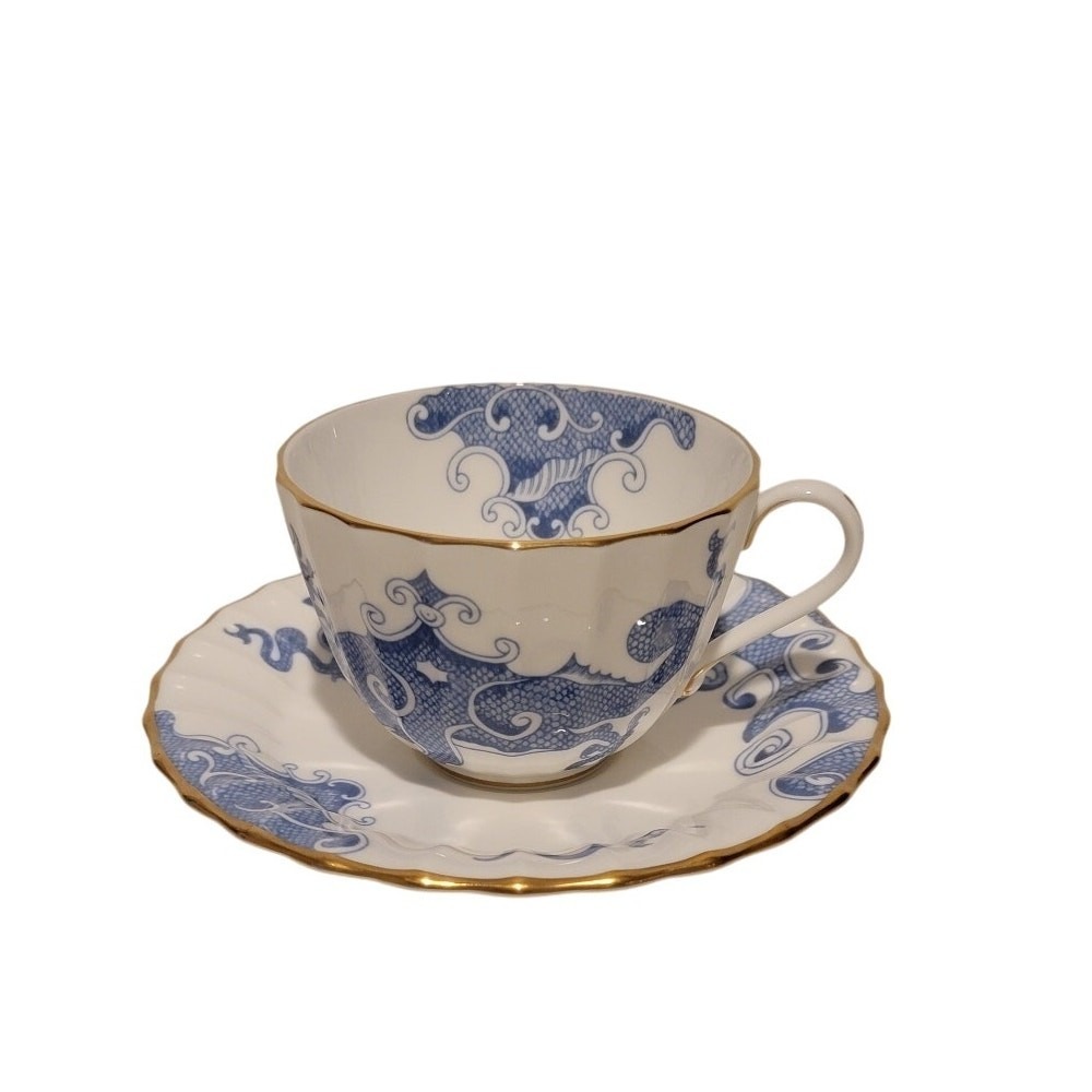 Vintage Royal Worcester Blue Dragon Tea‎ Cup & Saucer Gold Trim with Stand
